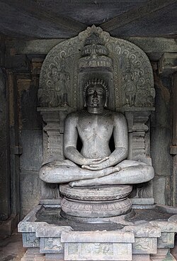 Idol of Bhagwan Neminath in meditative pose